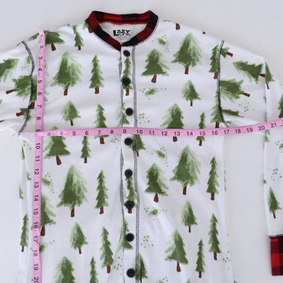 Lazy One White Green Red Pine Trees  w/ Back Flap Onezie Size Medium - Picture 3 of 16